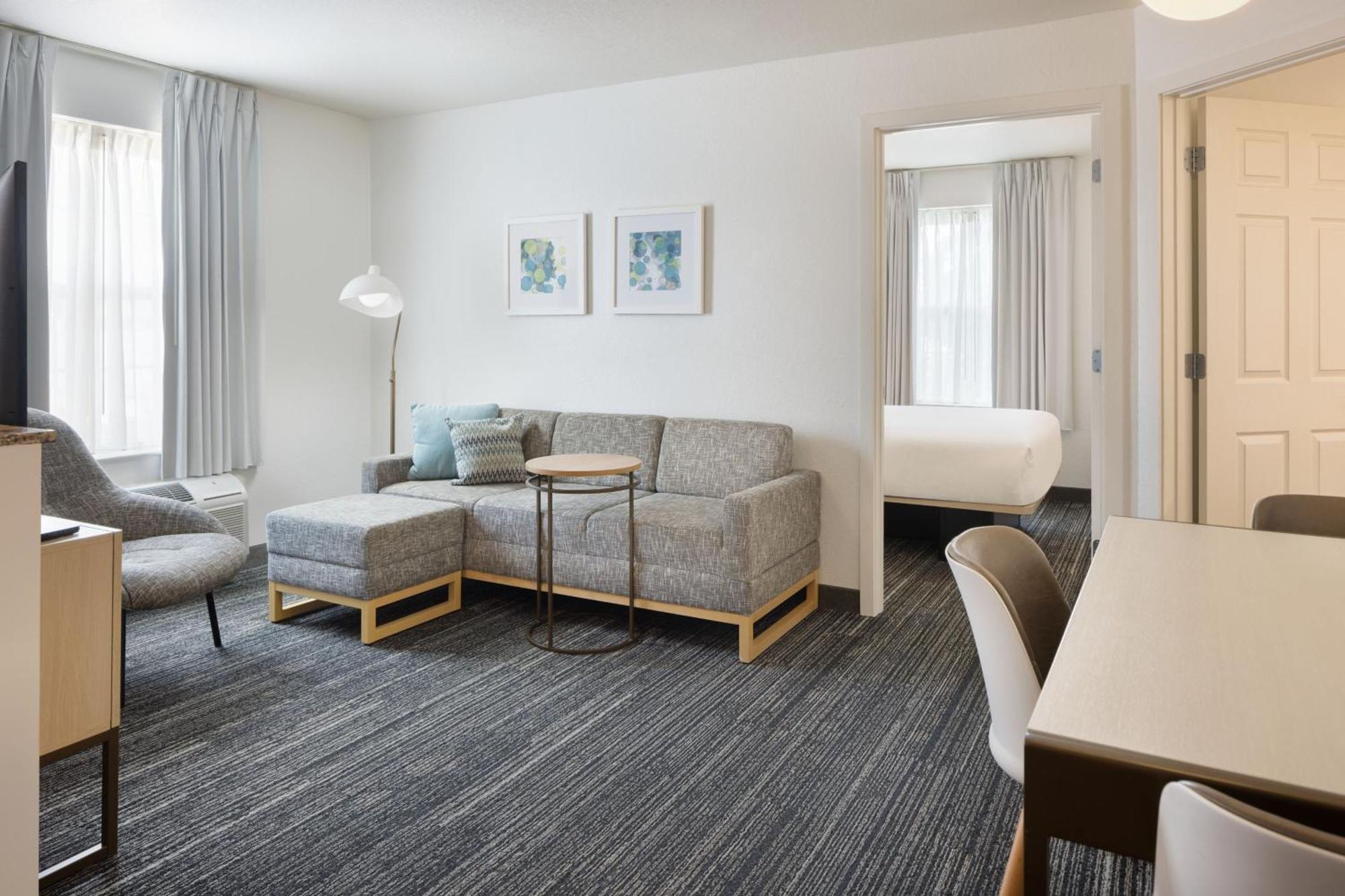 Towneplace Suites By Marriott Финдли Экстерьер фото